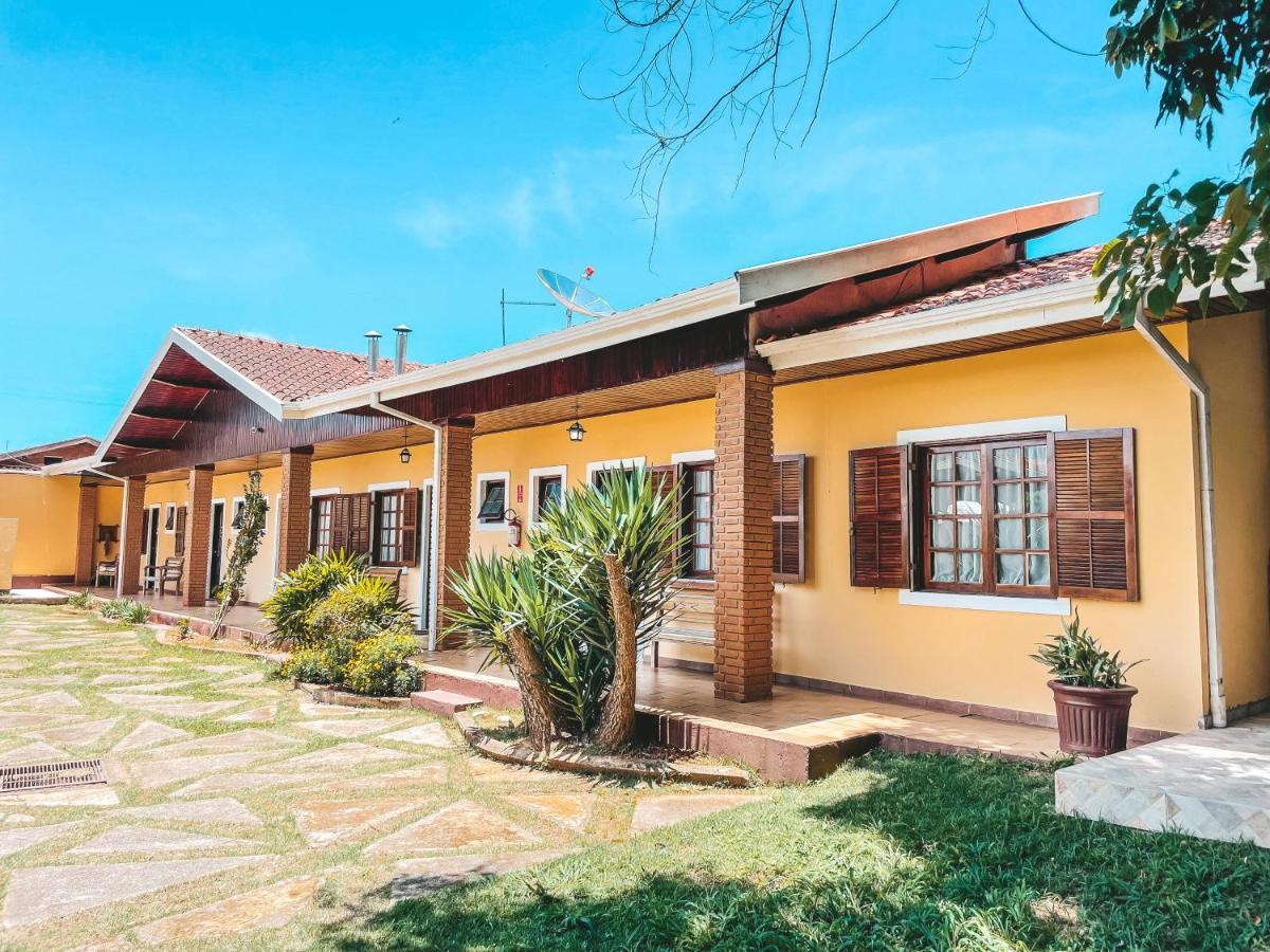 Pousada Flor De Ipe São Bento do Sapucaí Exterior foto